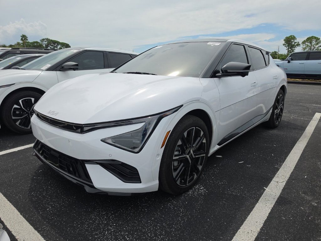 Certified 2025 Kia EV6 GT-Line AWD/4WD image 5