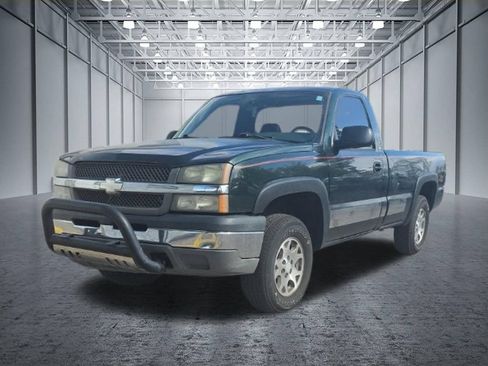 Used 2004 Chevrolet Silverado 1500 W/T w/ Snow Plow Prep Package AWD/4WD image 1