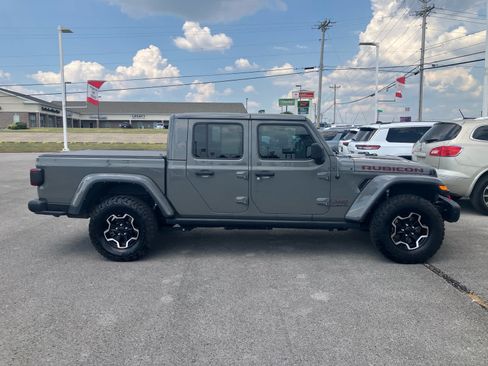 Used 2022 Jeep Gladiator Rubicon w/ LED Lighting Group AWD/4WD image 8