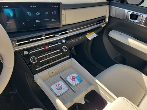 New 2026 Hyundai Santa Fe SE image 33