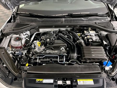 Used 2026 Volkswagen Jetta SEL FWD image 29