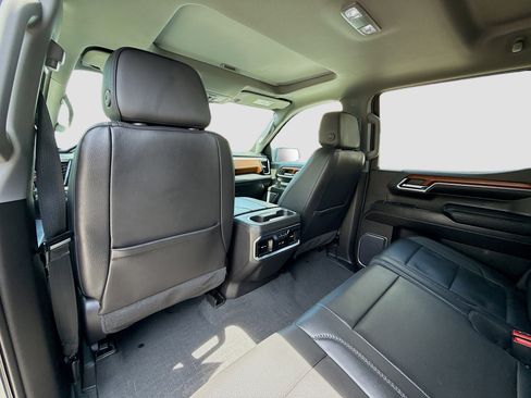 Used 2023 GMC Sierra 1500 Denali AWD/4WD image 25