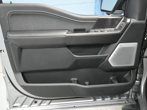 New 2025 Ford F150 Lariat w/ Equipment Group 502A High image 3