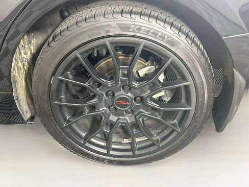 Used 2021 Toyota Camry SE w/ TRD Appearance Package (TMS) FWD image 11