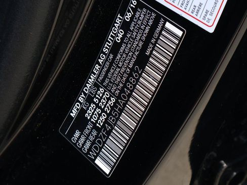 Used 2017 Mercedes-Benz E 300 image 21