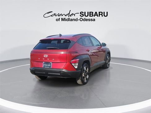 Used 2025 Hyundai Kona SEL image 8