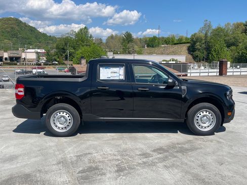 New 2026 Ford Maverick XL image 2