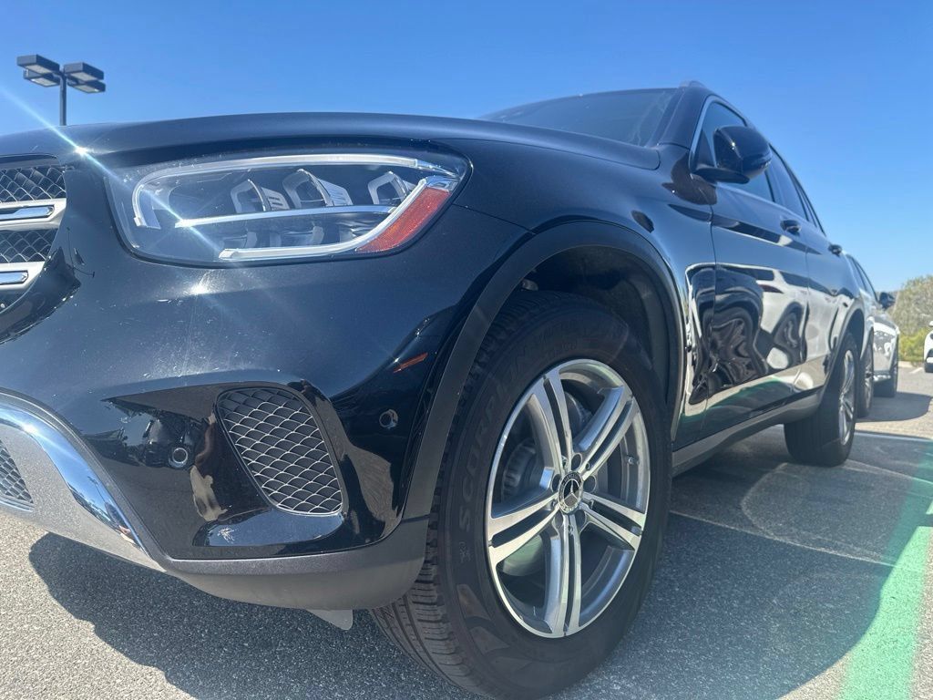 Used 2022 Mercedes-Benz GLC 300 image 8