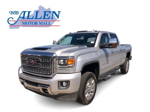 Used 2018 GMC Sierra 2500 Denali w/ Duramax Plus Package AWD/4WD image 1