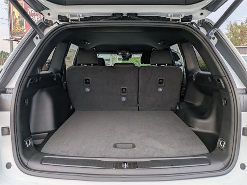 New 2025 Jeep Grand Cherokee Laredo image 27