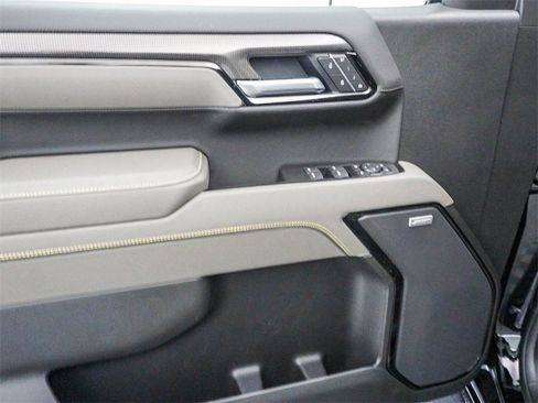 New 2026 Chevrolet Silverado 1500 ZR2 w/ Dark Appearance Package image 20