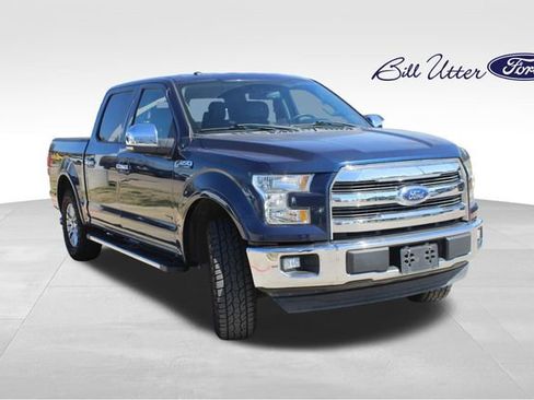 Used 2017 Ford F150 Lariat image 3