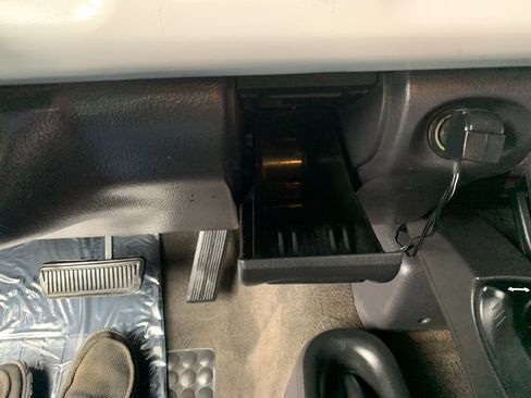 Used 1998 Dodge Ram 1500 Truck Quad Cab 6.5-ft. Bed 4WD image 14