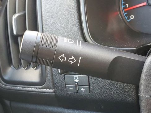 Used 2022 GMC Canyon Elevation image 18