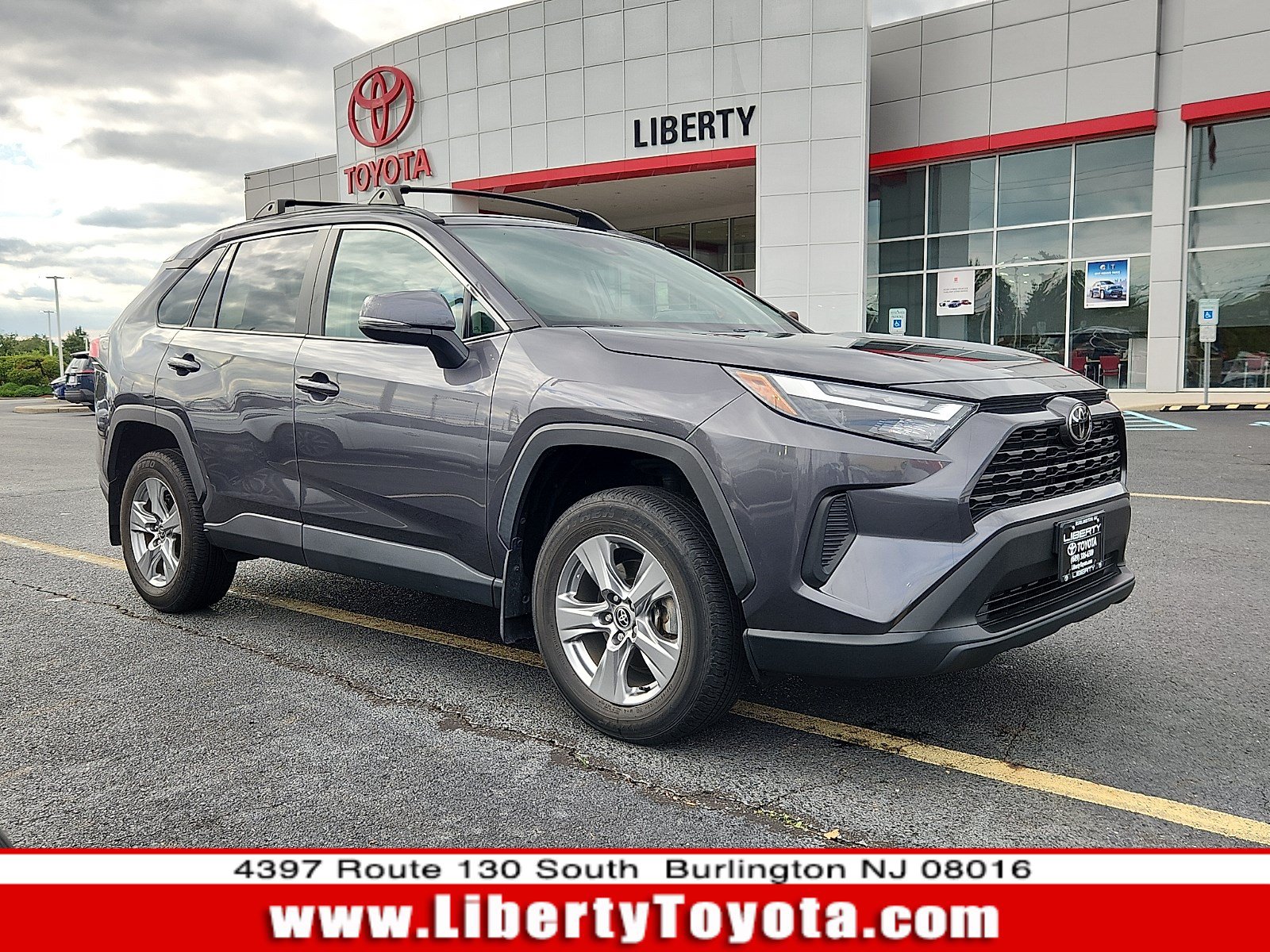Used 2024 Toyota RAV4 XLE w/ Convenience Package AWD/4WD image 1