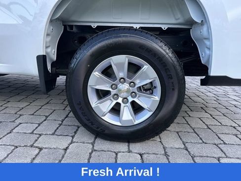 Used 2025 Chevrolet Silverado 1500 W/T AWD/4WD image 11