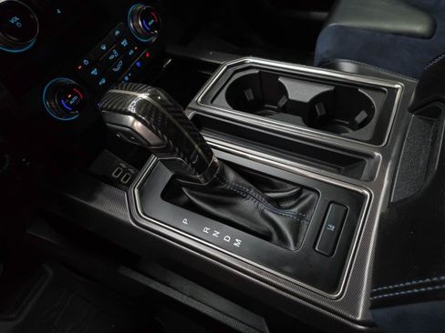 Used 2019 Ford F150 Raptor w/ Equipment Group 802A Luxury AWD/4WD image 31