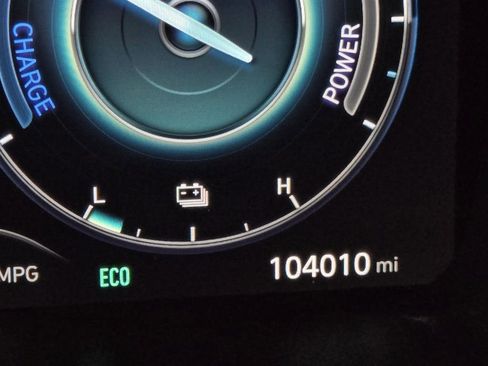 Used 2022 Hyundai Santa Fe Blue image 31