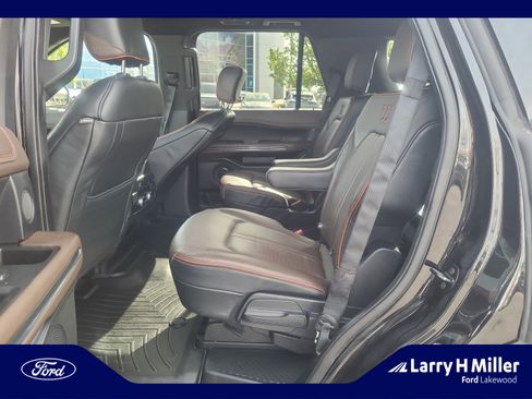 Used 2020 Ford Expedition King Ranch w/ Cargo Package AWD/4WD image 17
