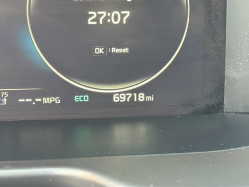 Used 2022 Kia Sorento SX Prestige w/ Panoramic Sunroof Package image 42