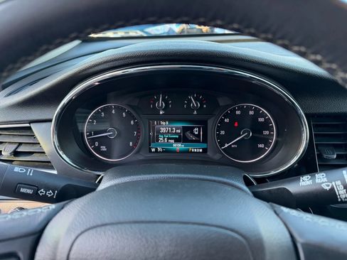 Used 2018 Buick Encore Sport Touring image 18