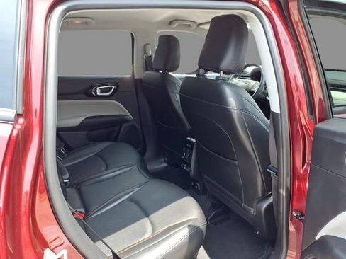 Used 2022 Jeep Compass Limited w/ Elite Group AWD/4WD image 11