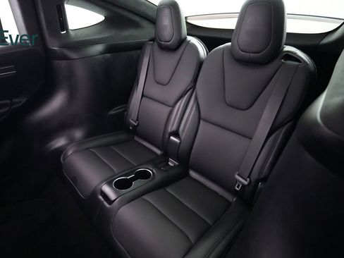 Used 2023 Tesla Model X Plaid image 25