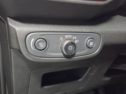 Used 2022 Chevrolet TrailBlazer RS FWD image 28