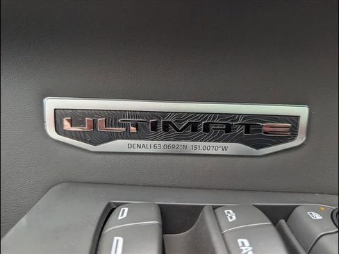 Used 2024 GMC Sierra 1500 Denali Ultimate image 15