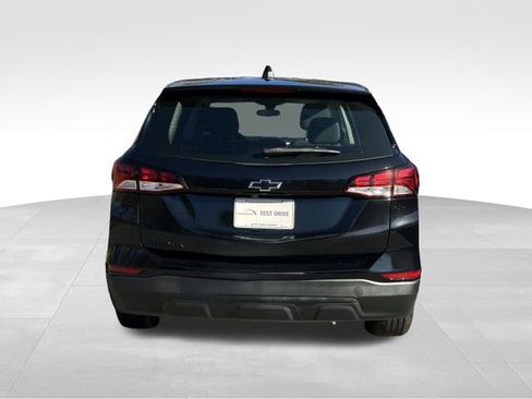 Used 2023 Chevrolet Equinox LS w/ Midnight Edition image 4