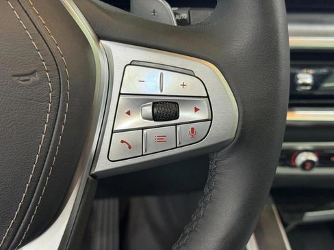 Certified 2025 BMW X7 xDrive40i image 32