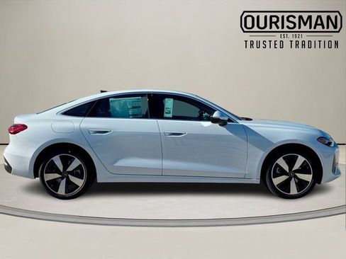 New 2025 Audi A5 2.0T Prestige image 6