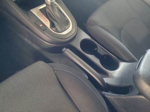 Used 2024 Kia Forte LXS FWD image 26