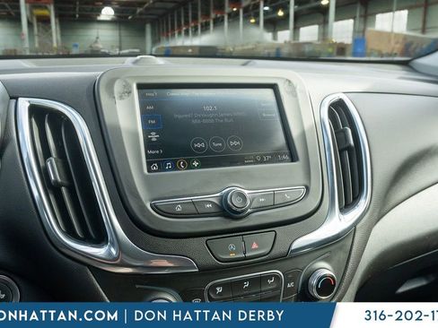 Used 2024 Chevrolet Equinox LT image 7