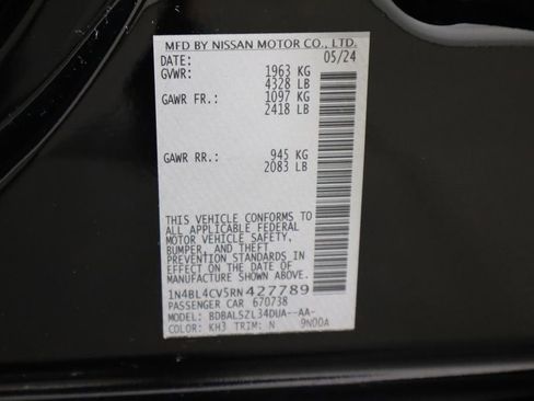 Used 2024 Nissan Altima 2.5 SR FWD image 38