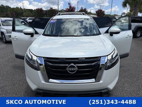 Used 2023 Nissan Pathfinder SL FWD image 34