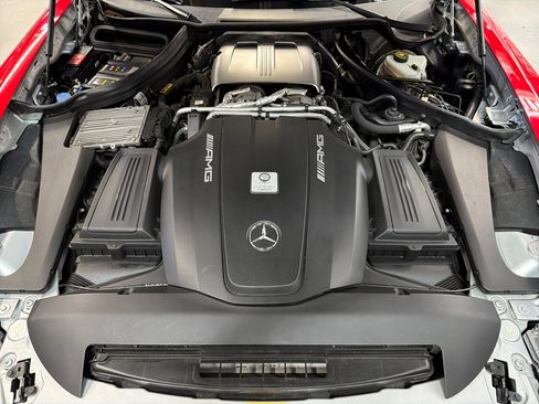 Used 2016 Mercedes-Benz AMG GT S image 22