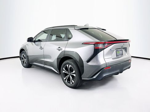 Used 2024 Toyota bZ4X XLE image 5