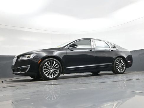 Used 2019 Lincoln MKZ Premiere image 35