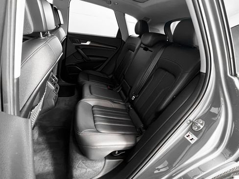 Certified 2023 Audi Q5 2.0T Premium Plus w/ Premium Plus Package image 19