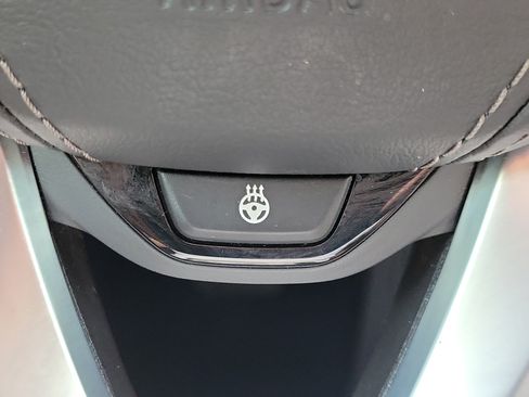 Used 2023 BMW X5 xDrive40i w/ Premium Package AWD/4WD image 22