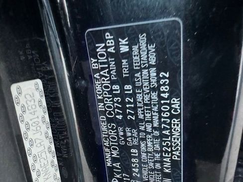 Used 2018 Kia Stinger Premium image 31