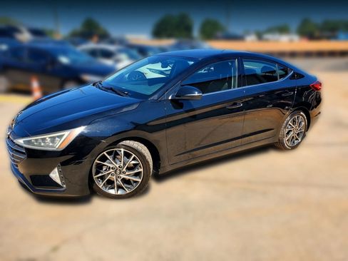 Used 2019 Hyundai Elantra Limited w/ Cargo Package FWD image 7