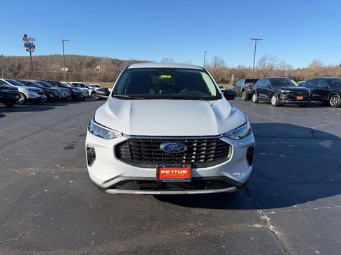 New 2026 Ford Escape Active w/ Cold Weather Package image 9