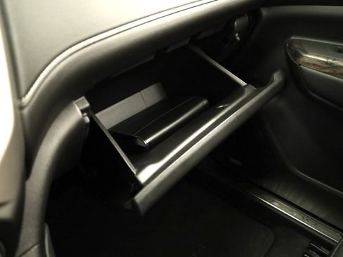 Used 2023 GMC Acadia Denali w/ Denali Ultimate Package image 27