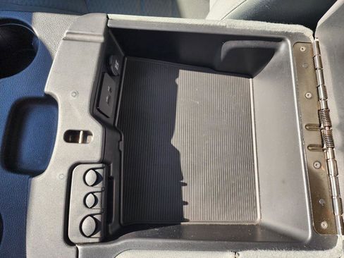 Used 2017 RAM 2500 SLT image 24