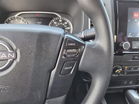 Used 2023 Nissan Frontier SV image 22