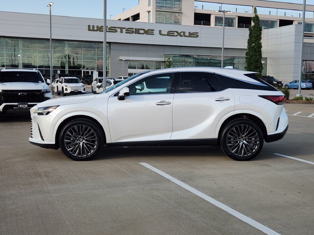 Certified 2023 Lexus RX 350 FWD w/ Accessory Package image 4