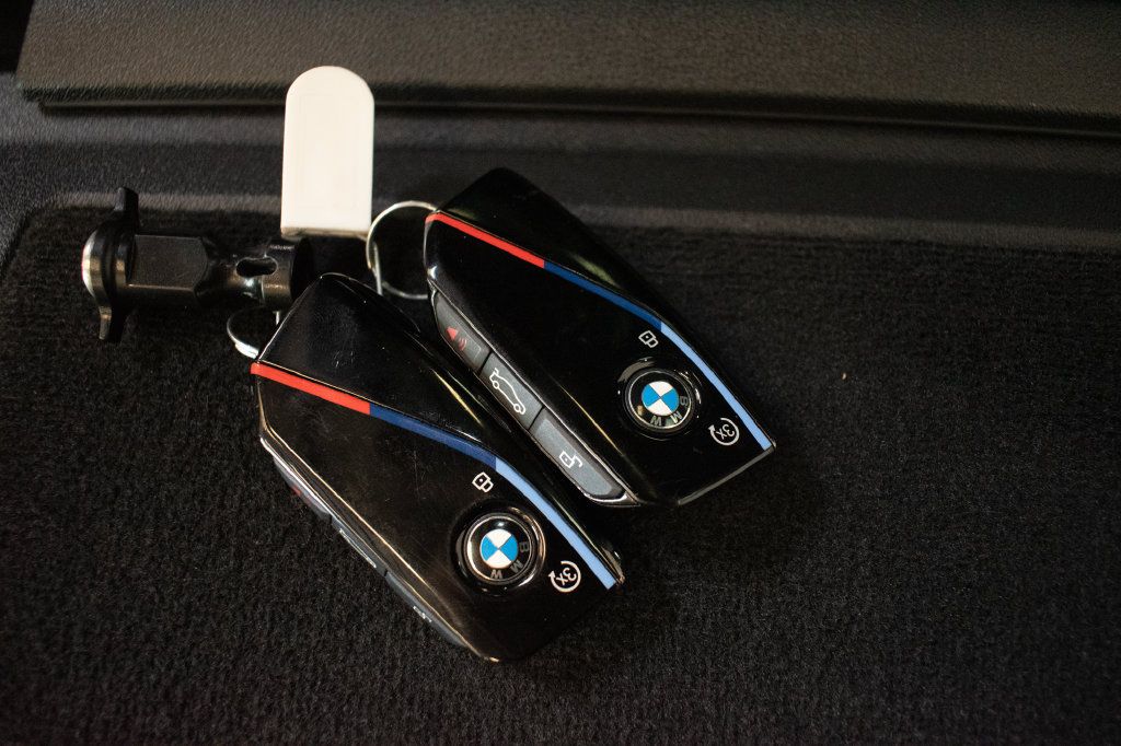 Used 2026 BMW X7 M60i AWD/4WD image 28