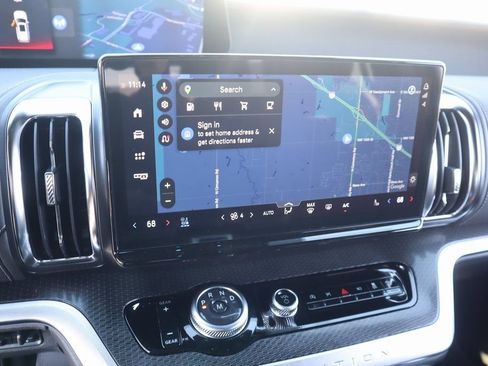 New 2026 Ford Expedition Platinum w/ Stealth Appearance Package image 7